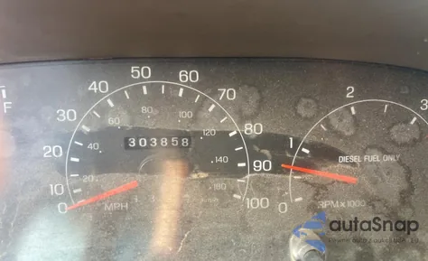 2000 Ford F550 Super Duty from USA, damaged, VIN 1FDAW56F3YEC55389